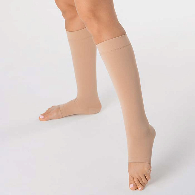 Гольфы компрессионные с открытым носком, класс компрессии 1 ТК.910